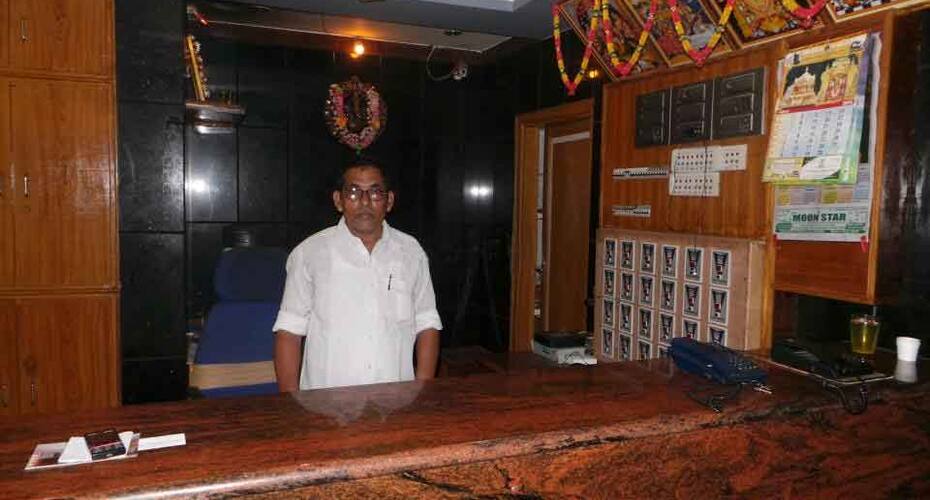 Hotel Yuvaraj Palace, Vijayawada 4